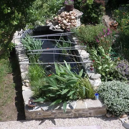 L'agapanthe Bed & Breakfast